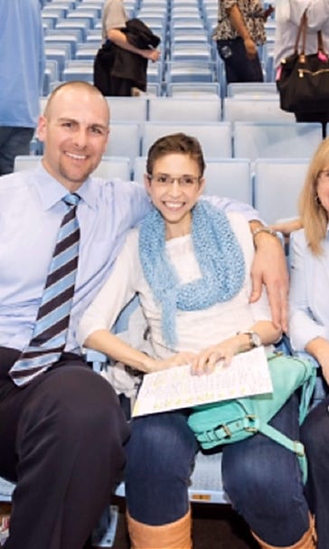 Daily Buzz: A dying Tar Heels fan gets her last wish